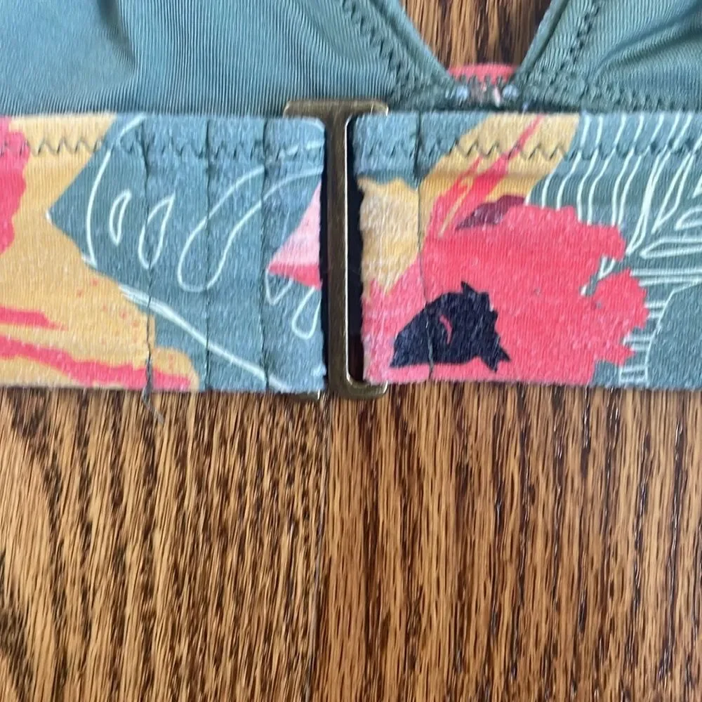 Rip Curl Bikini Top Size Small Tropical Floral Green Pink Yellow